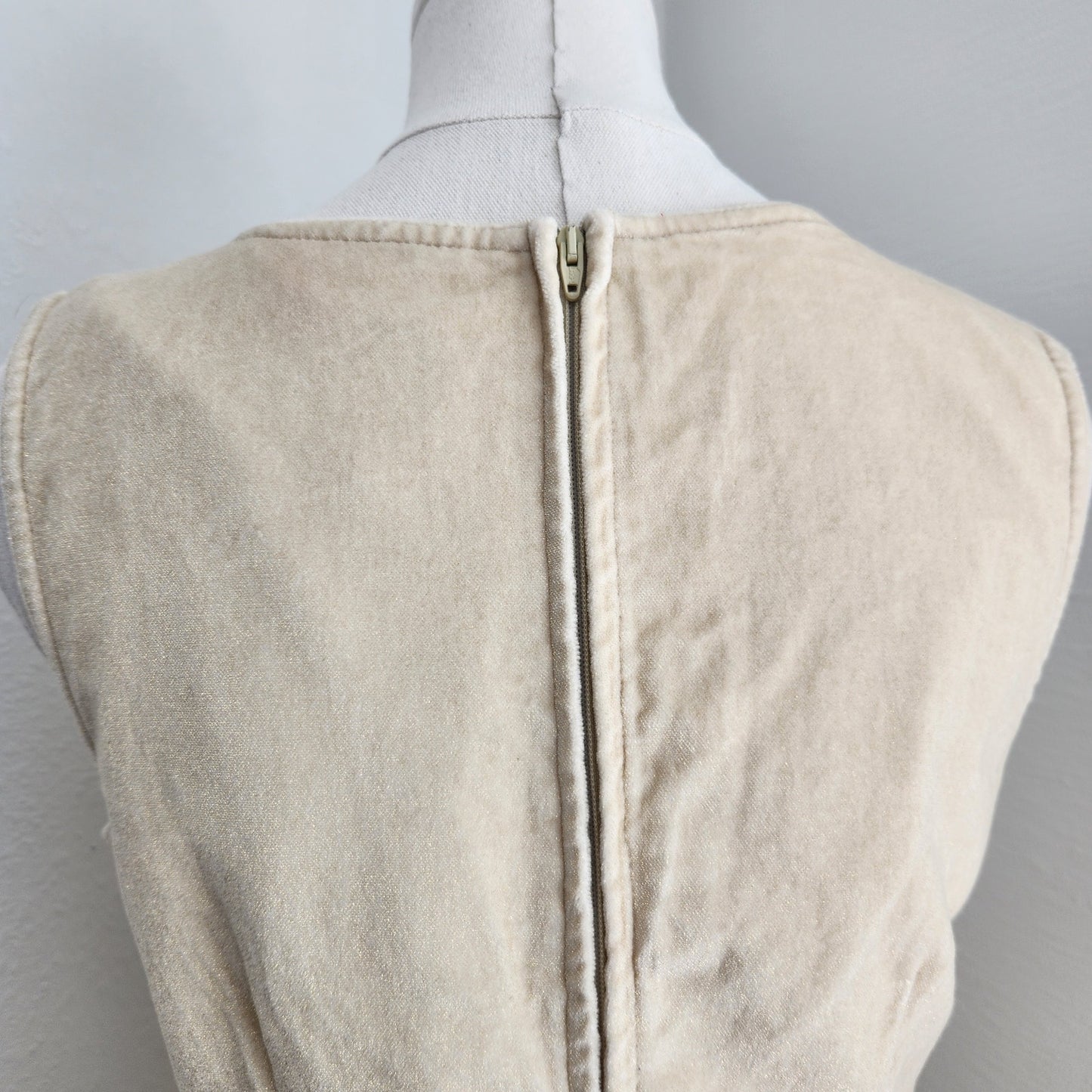 Vintage Moschino Jeans Yellow Gold Velvet Sleeveless Mini Dress Sheath Italy 4