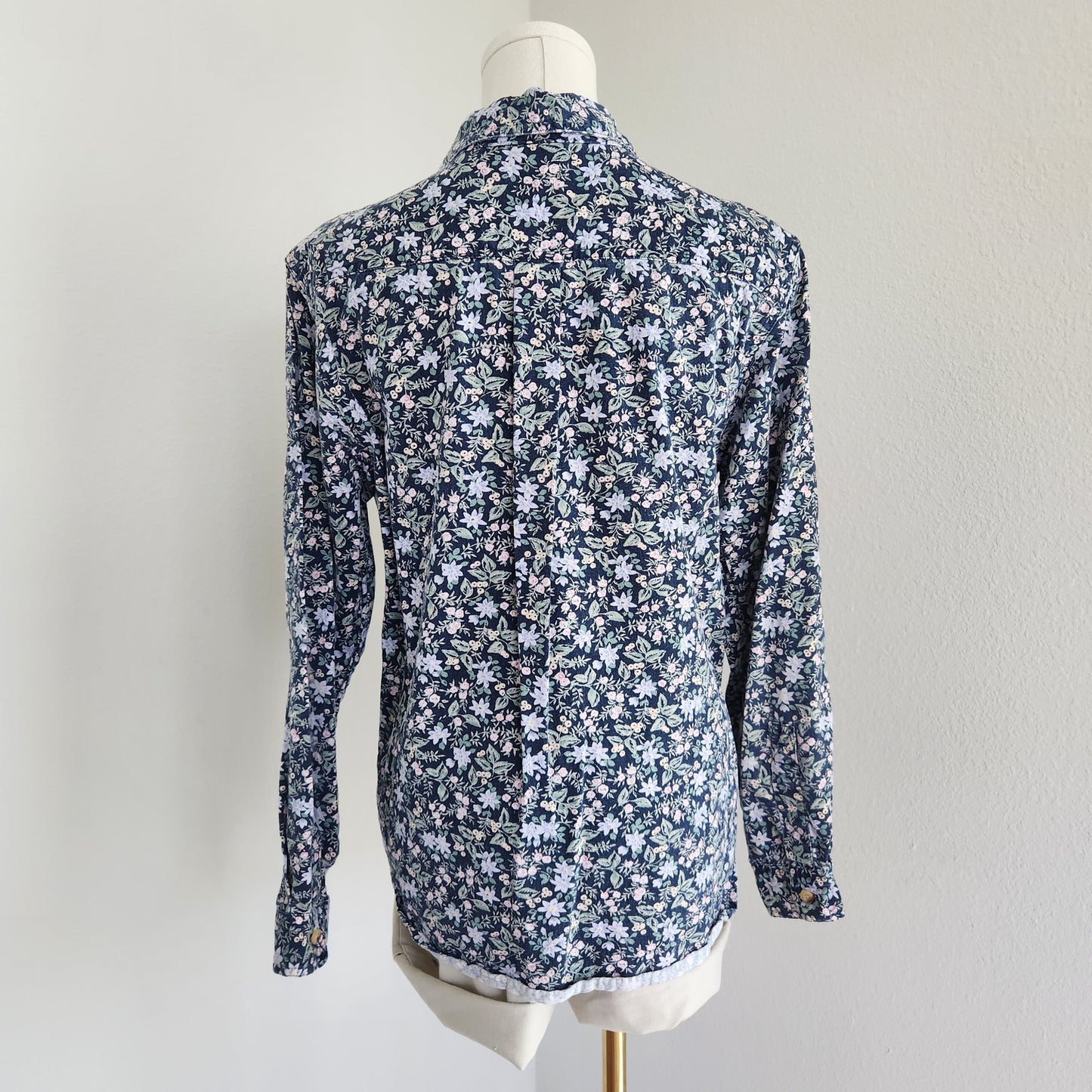 Vintage 90s Cherokee Floral Button Down Shirt Blue White Pink Cotton Top S