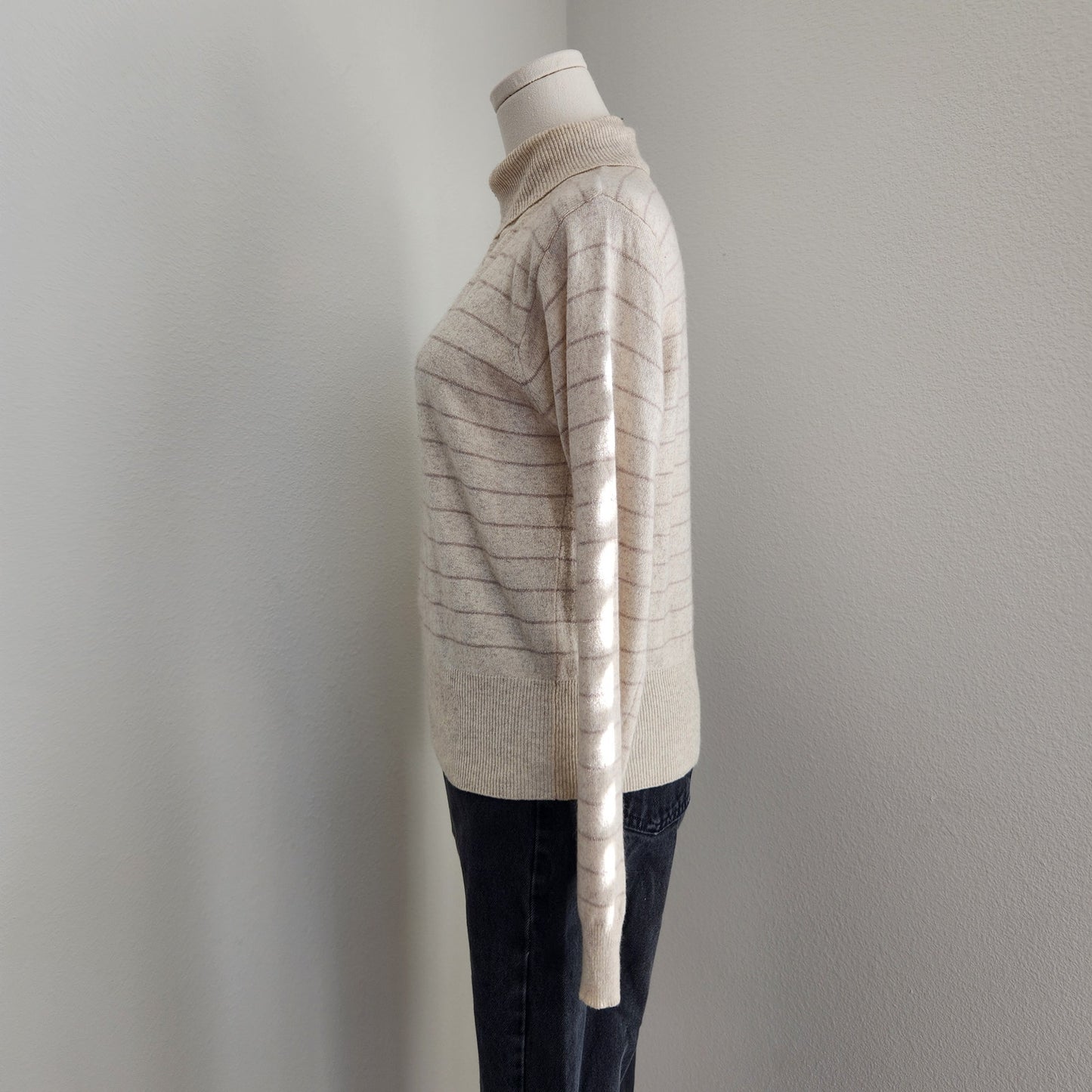 Vintage 90s Jean Pierre Cream Lilac Striped Knit Turtle Neck Sweater Minimal S